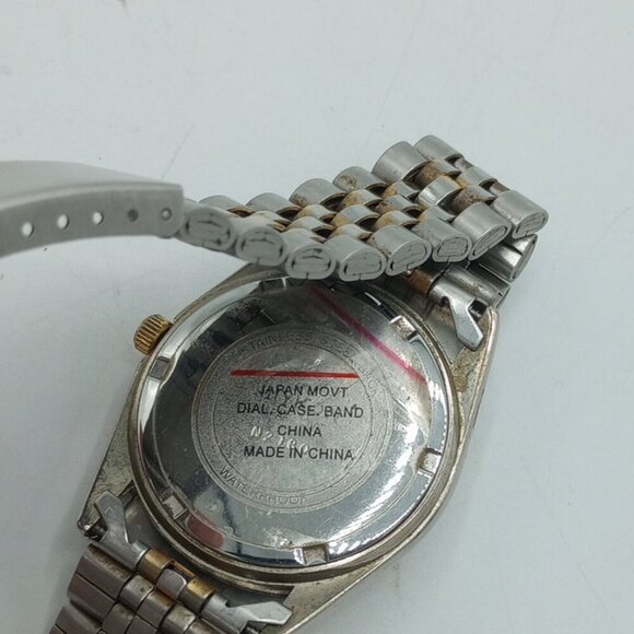 Vintage Miykon Quartz Crystal Men's Watch Two-Tone Waterproof - Picture 8 of 9